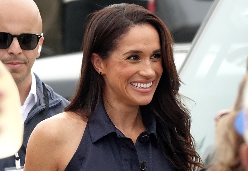 Меган Маркл и принц Гарри посетили благотворительный вечер Кевина Костнера