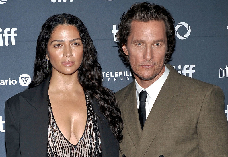 Мэттью Макконахи поделился неожиданным секретом крепкого брака