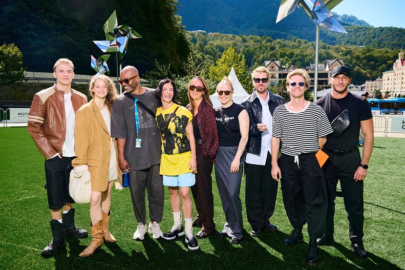 Команда сериала «Искусство падения»