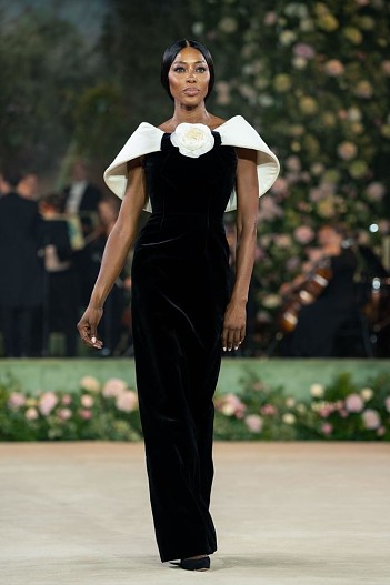 Наоми Кэмпбелл