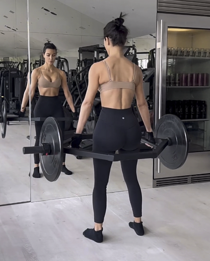 Ким Кардашьян&nbsp;