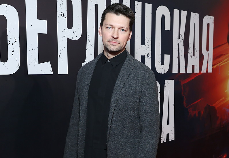 Даниил Страхов, Гела Месхи и Кирилл Кяро представили сериал «Берлинская жара»