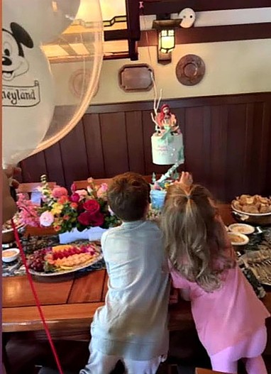 Принц Арчи и принцесса Лилибет