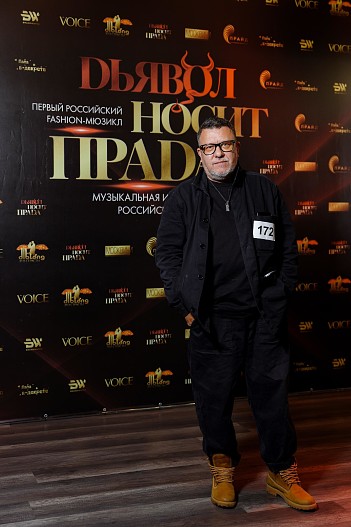 Антон Дёров