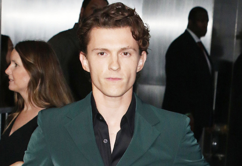 Том Холланд рассказал о своем диагнозе, который мешает его карьере  