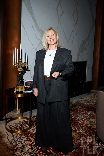 Марина Скокова