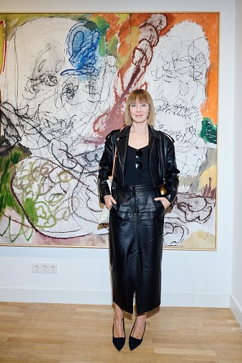 Вика Газинская