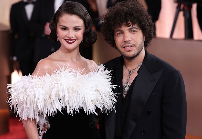 Селену Гомес заподозрили в беременности