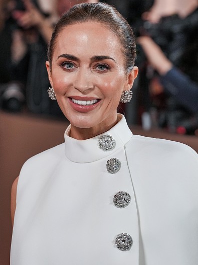 Эмили Блант