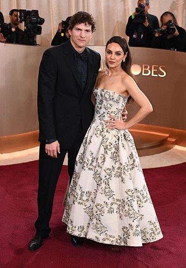 Эштон Кутчер и Мила Кунис