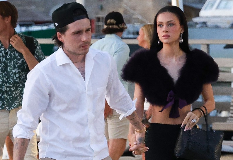 Никола Пельтц разжигает вражду с Бекхэмами