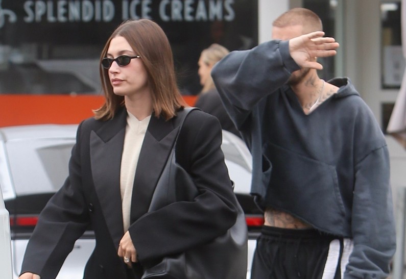 Джастин и Хейли Бибер подают в суд на блогера после распространения слухов о насилии в их браке