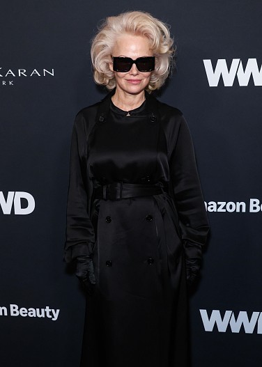 Памела Андерсон