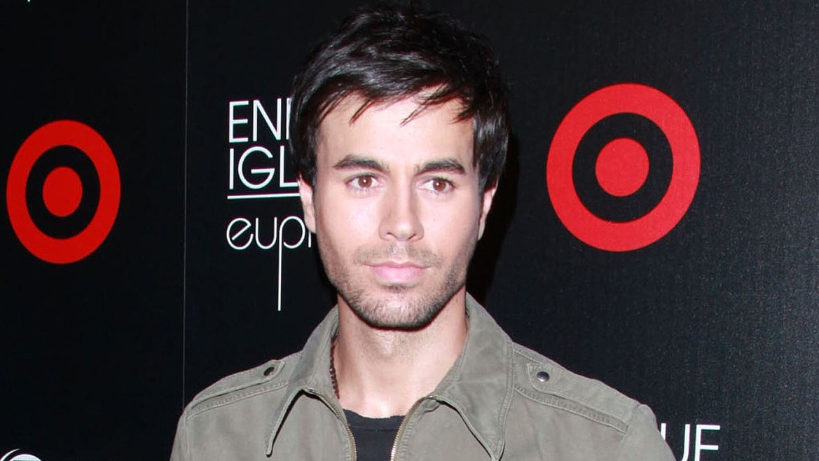 «Копия Курниковой»: Энрике Иглесиас опубликовал редкие кадры с младшей дочерью Машей