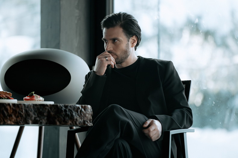 Владислав Ценев