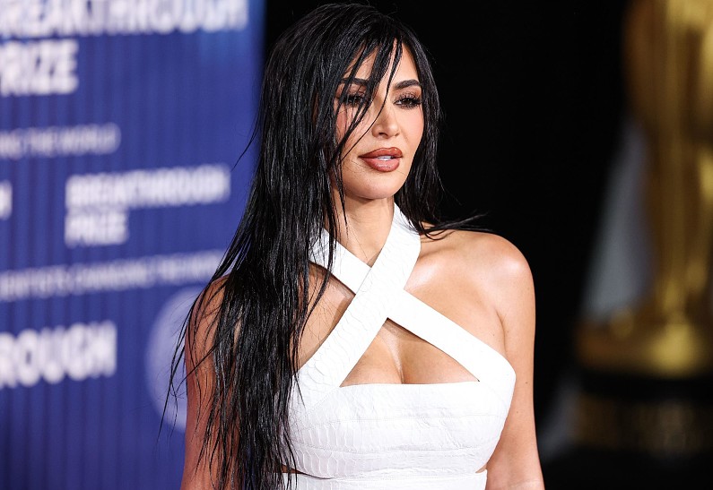 Ким Кардашьян ответила на критику воспитания старшей дочери