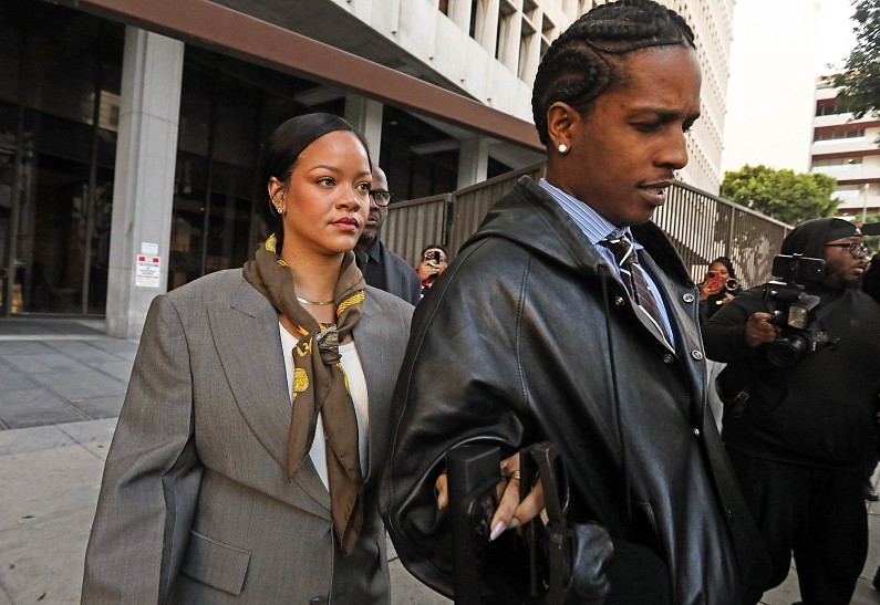 A$AP Rocky рассказал, как они с Рианной продолжают вносить остроту в свои отношения после рождения троих детей