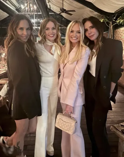 Мелани Си, Джери Холлиуэлл, Эмма Бантон, Виктория Бекхэм