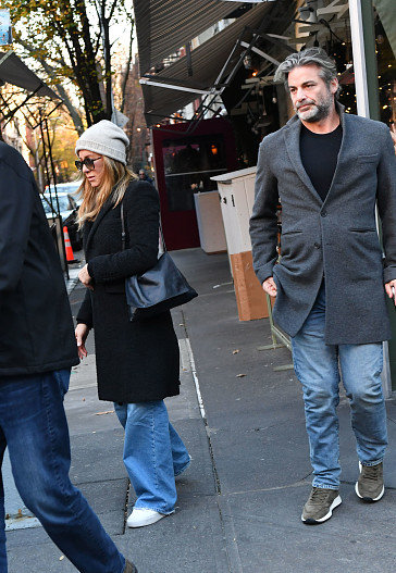 Джим Кертис и Дженнифер Энистон