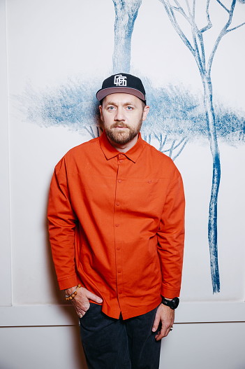 Денис Шведов