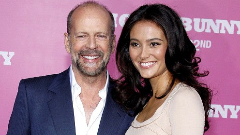 Брюс Уиллис не осознаёт, что у него деменция