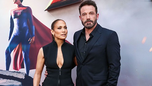 Дженнифер Лопес и Бен Аффлек сняли с продажи супружеский особняк