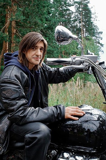 Константин Плотников