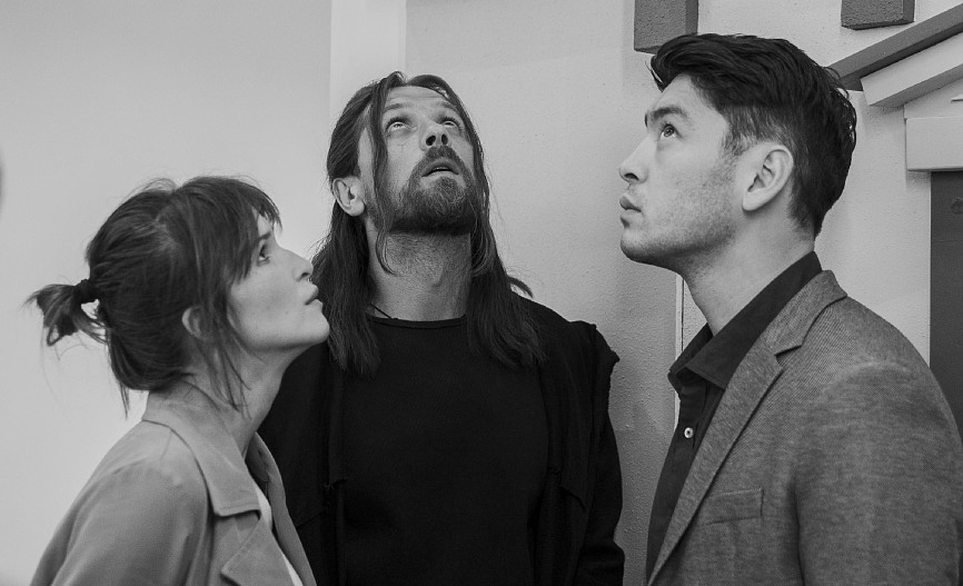 Лукерья Ильяшенко, Роман Маякин и Аскар Ильясов на съемках сериала&nbsp;«Сергий против нечисти»