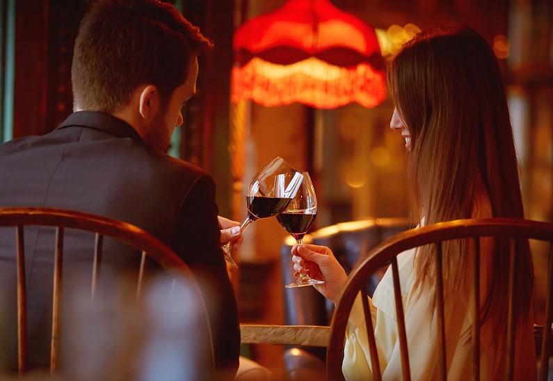 14 февраля: День всех Влюбленных в Maison Dellos