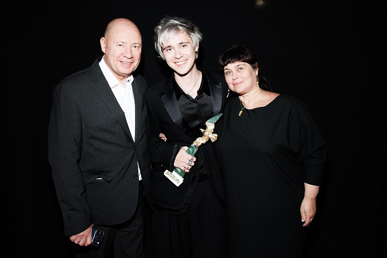 Феликс Умаров с родителями