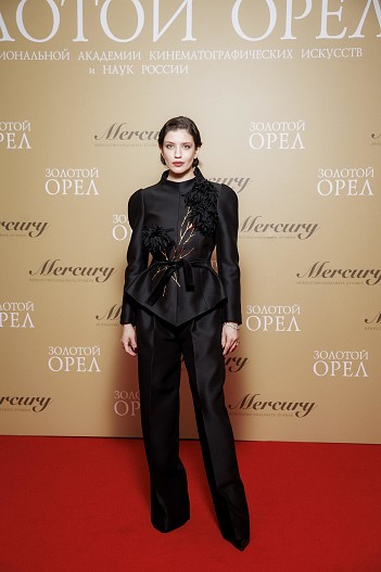 Аня Чиповская (украшения Mercury)