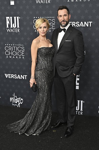 Сара Уэллс и Ноа Уайли