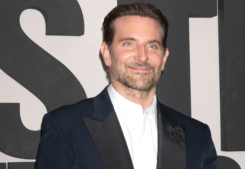 Брэдли Купер прокомментировал слухи о своих пластических операциях