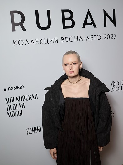 Инна Комбарова