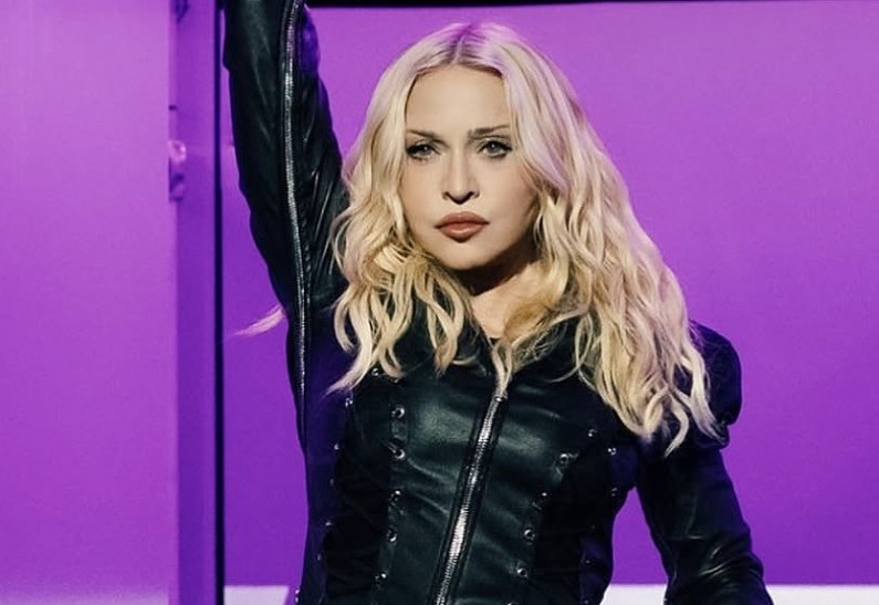 Мадонна ответила на критику своего выступления на церемонии VMA 2026