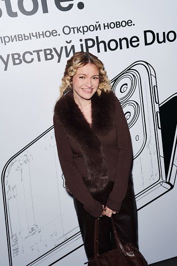 Инна Любимова