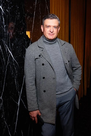 Сергей Комаров