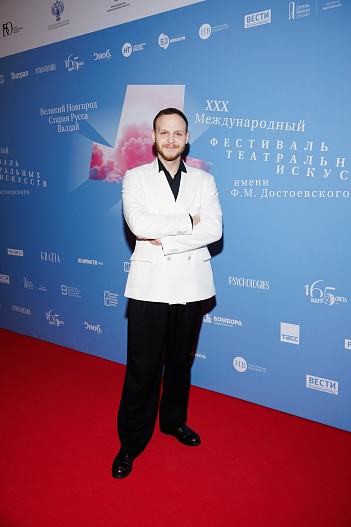 Данил Стеклов