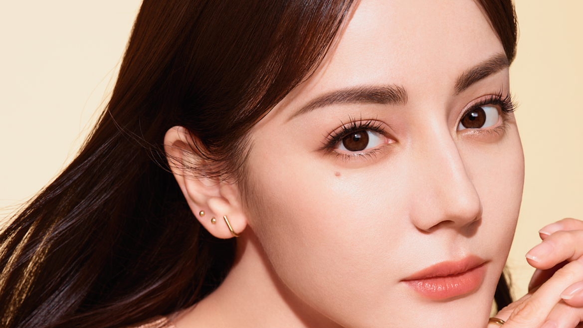 Double Serum Eye от Clarins: сыворотка для кожи вокруг глаз нового поколения