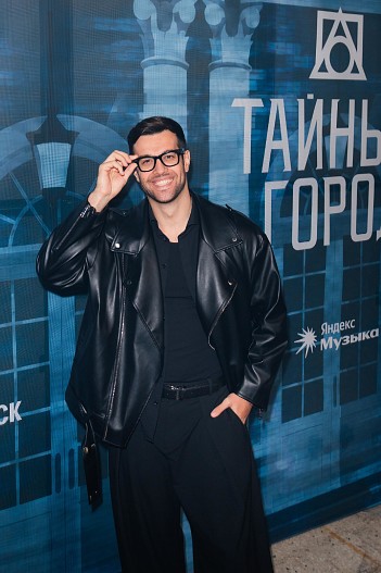 TERRY (Олег Терновой)