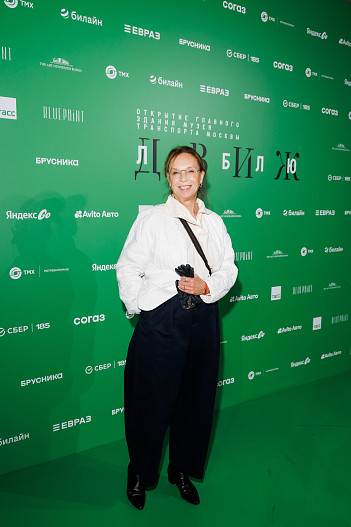 Алёна Долецкая