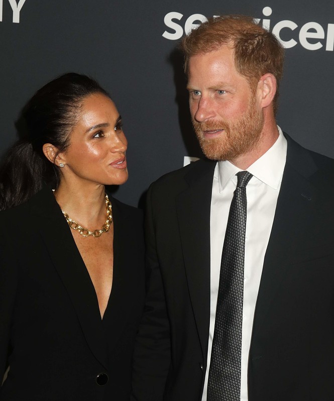 Очередной неосторожный шаг принца Гарри и Меган Маркл подмочил их репутацию