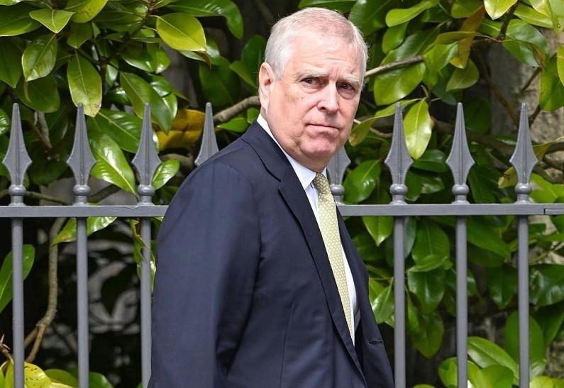 Король Карл III нарушил молчание по поводу скандала вокруг принца Эндрю