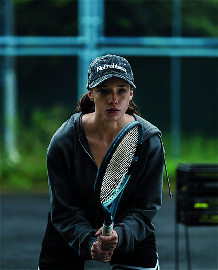 Полина Гухман на съемках «Игры на вылет»