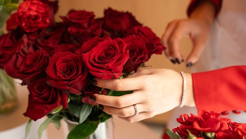 DejaVu Flowers в LAC bistrot: цветочный сценарий ко Дню всех влюблённых