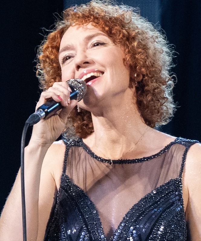 Анна Бутурлина споет о личном