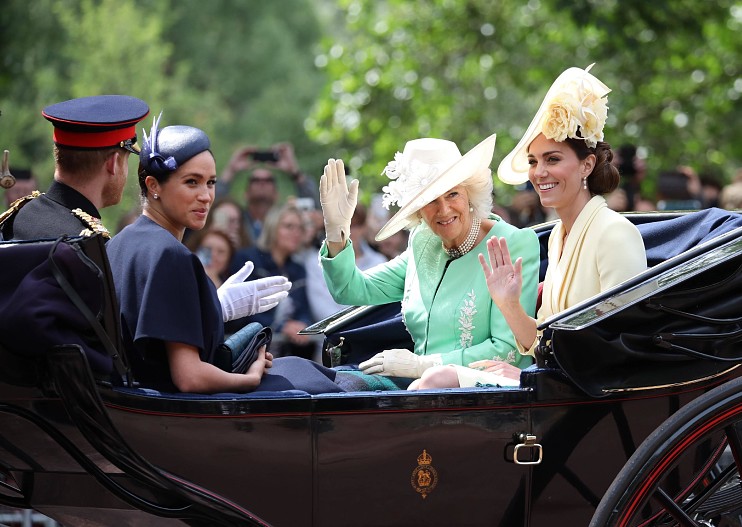 Принц Гарри, Меган Маркл, королева Камилла, Кейт Миддлтон