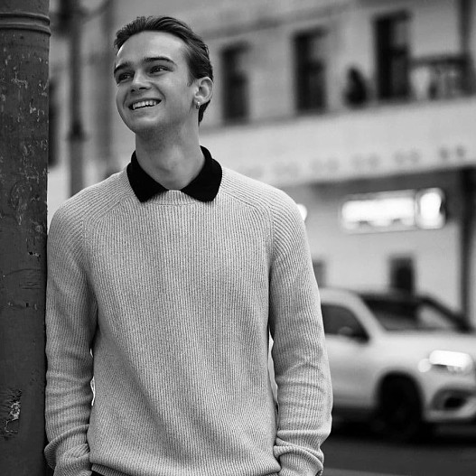 Пётр Ипполитов