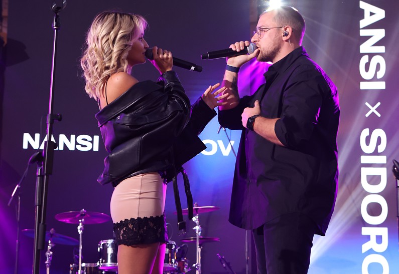 В ТРК VEGAS Кунцево состоялся концерт ЖАРА Lite