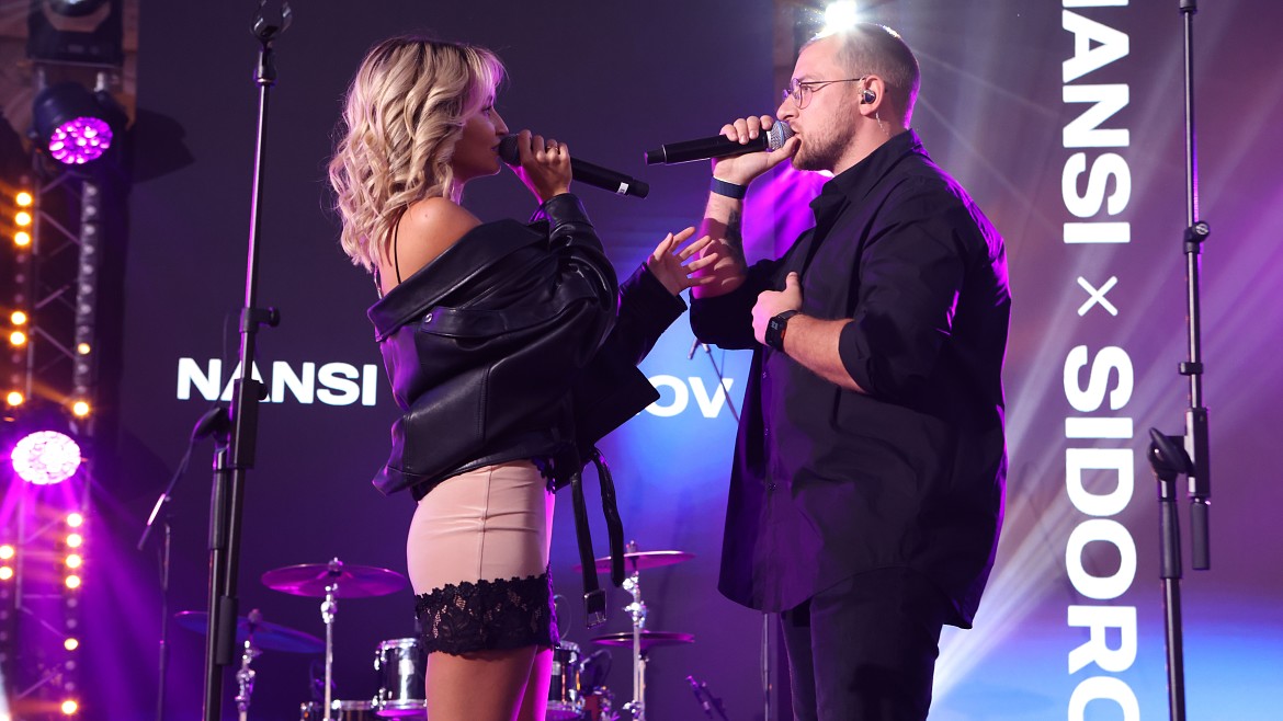 В ТРК VEGAS Кунцево состоялся концерт ЖАРА Lite